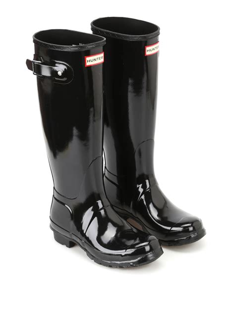 black shiny hunter boots